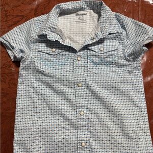 Wrangler Blue Checkered pearl button up shirt